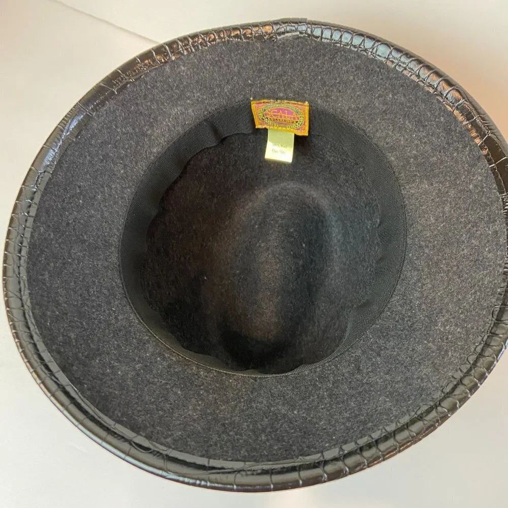 NWT Scala Bucket Wool Hat